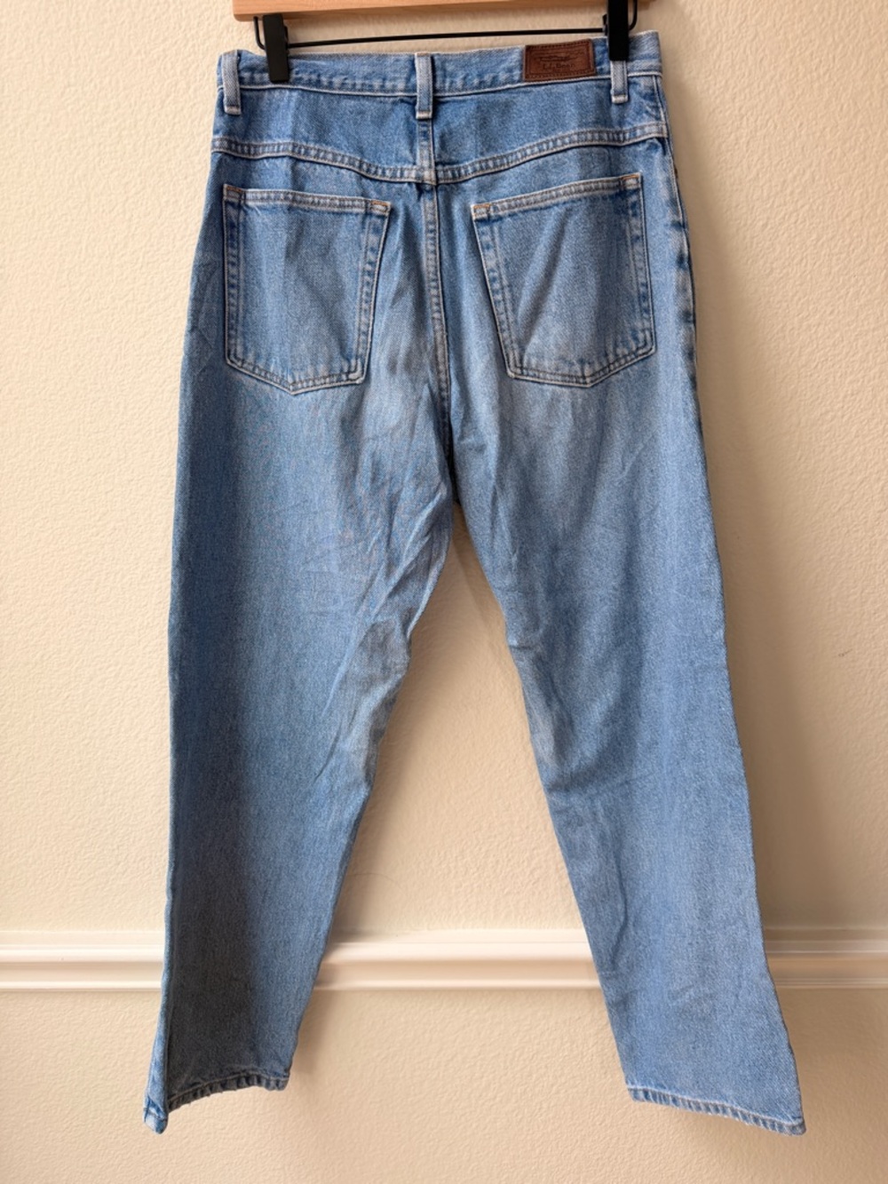 L.L. Bean Women’s 12P Vintage Inspired Light Blue Relaxed Straight Jeans Cotton‎ - Picture 2 of 11
